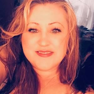 Meet your Posher, Angie